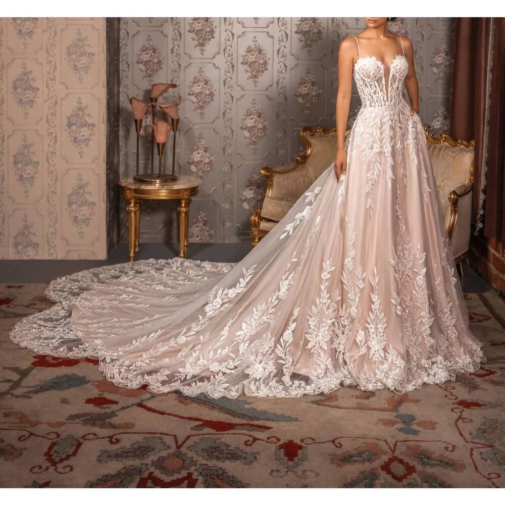 NEW KITTY CHEN COUTURE victoria beaded lace gown in ivory